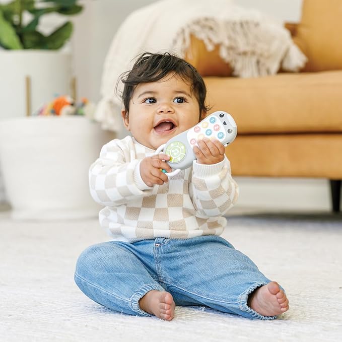 Infantino Music & Light Pretend Remote Control - Fine Motor Skills with Melodies & Sounds for Infants & Toddlers, 6M+