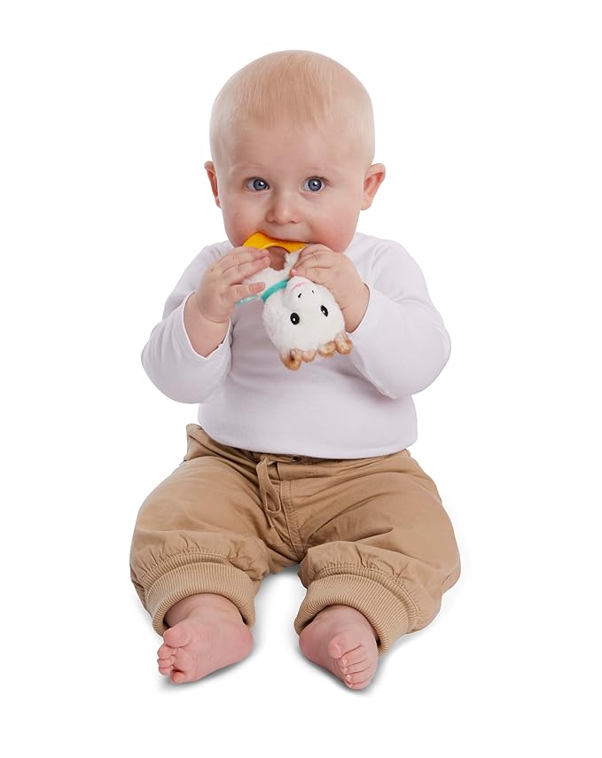 Sophie la girafe Sweetie Plush Chewable Rattle | a 2-in-1 Rattle with Teether | Ideal for Travel