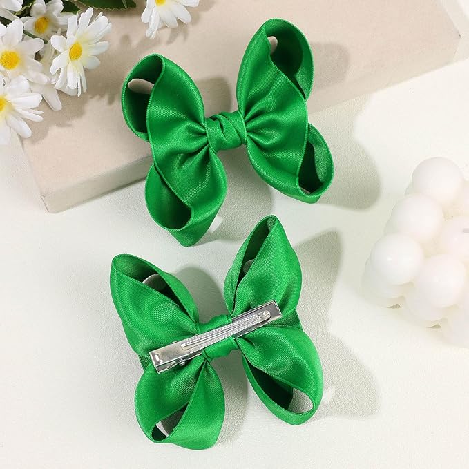 OAOLEER 2PCS 3.5inch Hair Bows for Girls,Green Stain Ribbon Hair Bows Alligator Clips Hair Accessories for Back To School Teen Toddler Girls Kids (Green)