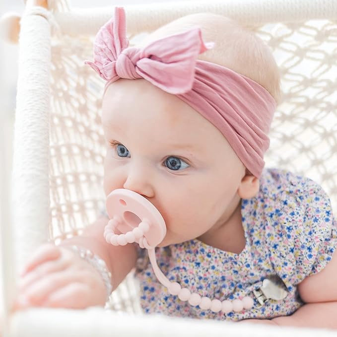 Ryan & Rose Cutie Clip Judy - Pacifier Clip Holder Silicone (Judy, Pink)