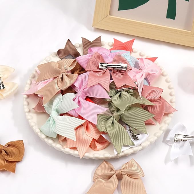 30pcs Baby Girls Grosgrain Ribbon Hair Bows Alligator Hair Clips 2.5 inch Toddlers Kids Handmade Pigtail Ponytail Hair Accessories, 15 Colors in Pairs