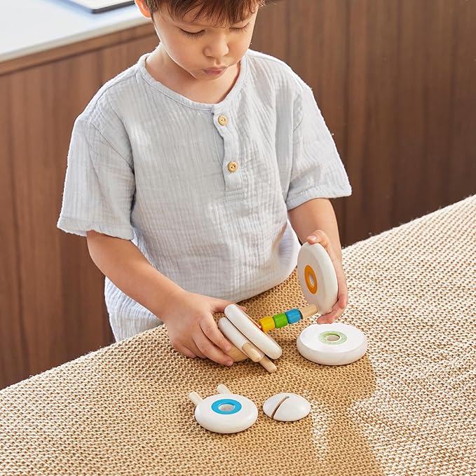 PlanToys® Lacing Sheep Wooden Threading Toy for Kids Ages 3+ | Montessori Fine Motor & Coordination Activity for Focus & Creativity | Eco-Friendly Educational Toy