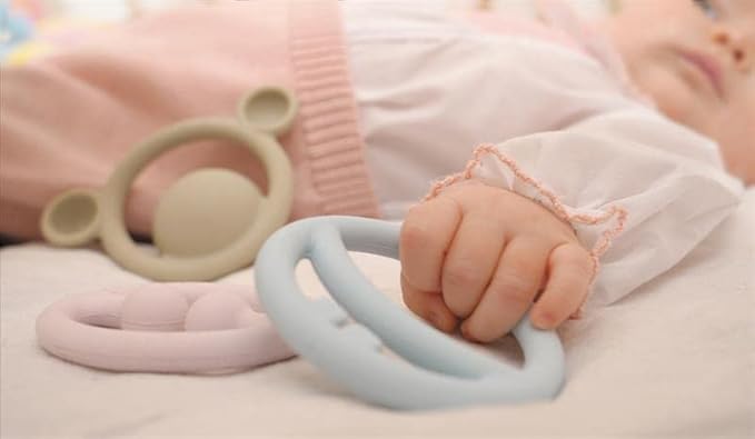 Moluk 43401 Nigi, Nagi & Nogi, Innovative Gripping and Teething Toy, Educational Toy, Pastel Colours, Baby Toy from 0+ Months, Light Blue, Pink, Light Grey