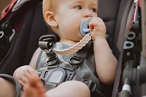 Three Little Tots All Silicone Modern, Short and Safety Tested Pacifier Clip (Tan, Twist)