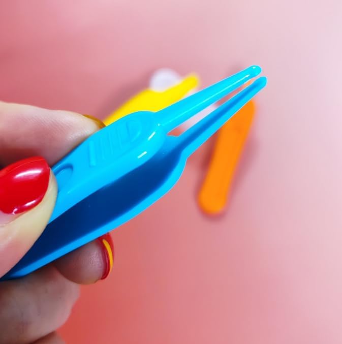 6 PCS Nose Cleaning Tweezer with Plastic Round-Head Ear Nose Navel Cleaner Clip for Care