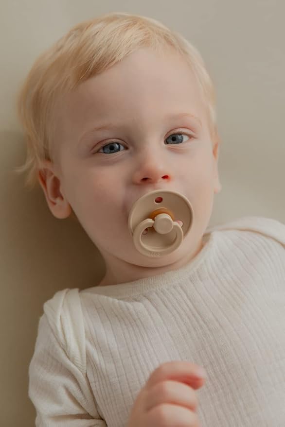 BIBS Color Pacifiers 4-Pack | BPA Free Soother Pacifier | Round Nipple | Natural Rubber Latex | Made in Europe | Size 0-6 Months | Vanilla Glow Mix