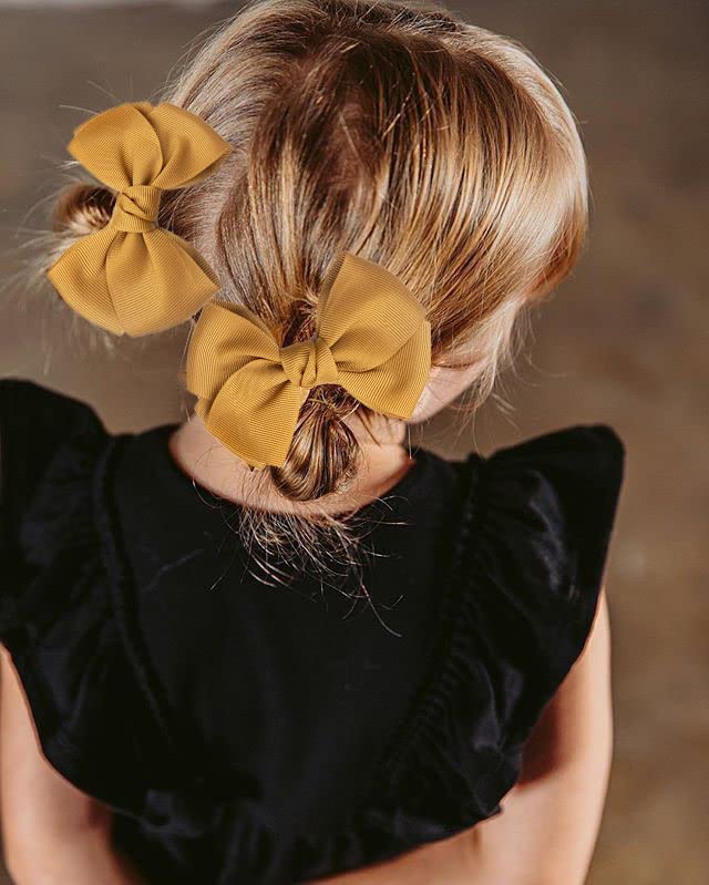 CÉLLOT 40pcs 4 inch Hair Bows for Girls Grosgrain Ribbon Toddler Hair Bows Alligator Clips for Baby Girls Kids Teens Back to School Hair Accessories in Pairs