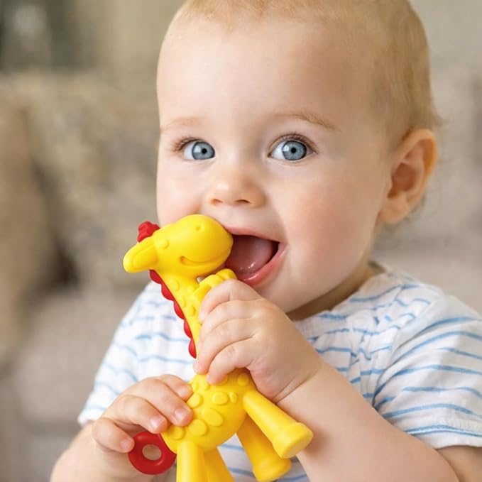 SHARE&CARE BPA Free Silicone Giraffe Baby Teether Toy with Storage Case, for 3 Months Above Infant Sore Gums Pain Relief and Baby Shower, Baby Teething Toys (Yellow)