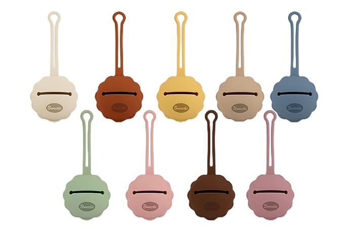 Sweetie Silicone Pacifier Holder Case, Pacifier Container Fits Pacifiers & Pacifier Clip, Portable for Travel Outdoor Activities, Sun Flower, Lion Shape, 1 Piece (Khaki)