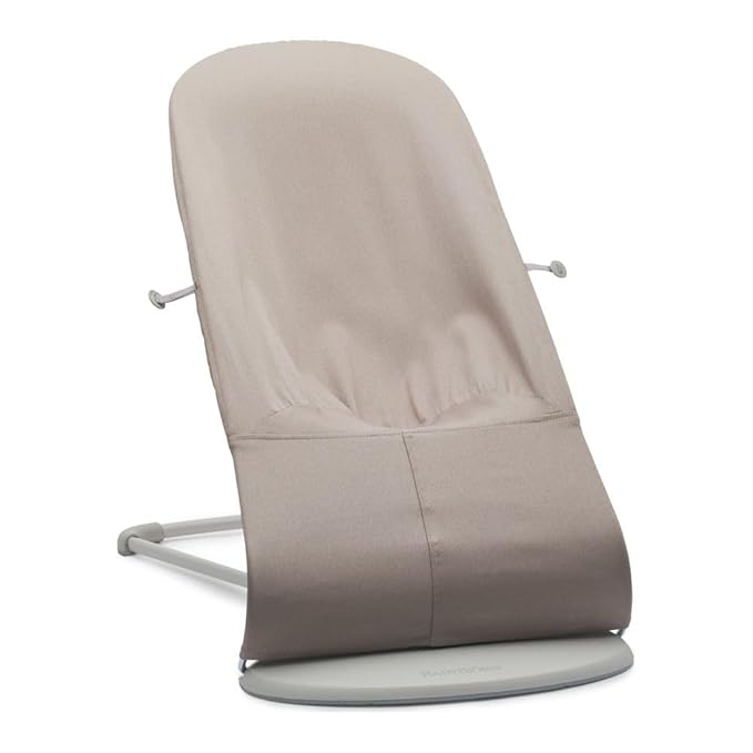 BabyBjörn Bouncer Bliss, Sand Gray, Woven, Petal Quilt | 2-in-1 Adjustable Baby Bouncer Seat and Toddler Chair, Newborn to Toddler (8-29 lbs), 4 Positions, Lightweight & Portable
