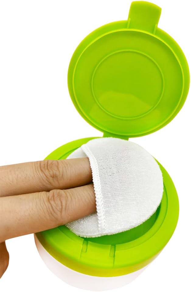 White Plastic Empty Baby Powder Puff Case with Green Sifter Lid Refillable After-Bath Talcum Powder Jar Dispenser Portable Beauty Baby Skin Care Container for Home and Travel