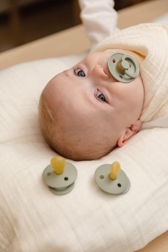 BIBS Color Pacifiers 4-Pack | BPA Free Soother Pacifier | Round Nipple | Natural Rubber Latex | Made in Europe | Size 0-6 Months | Vanilla Glow Mix