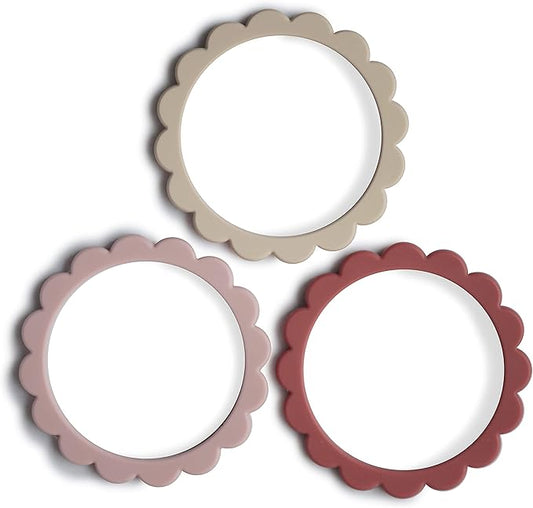 mushie Flower Teether Bracelet | 3-Pack (Rose/Blush/Shifting Sand)
