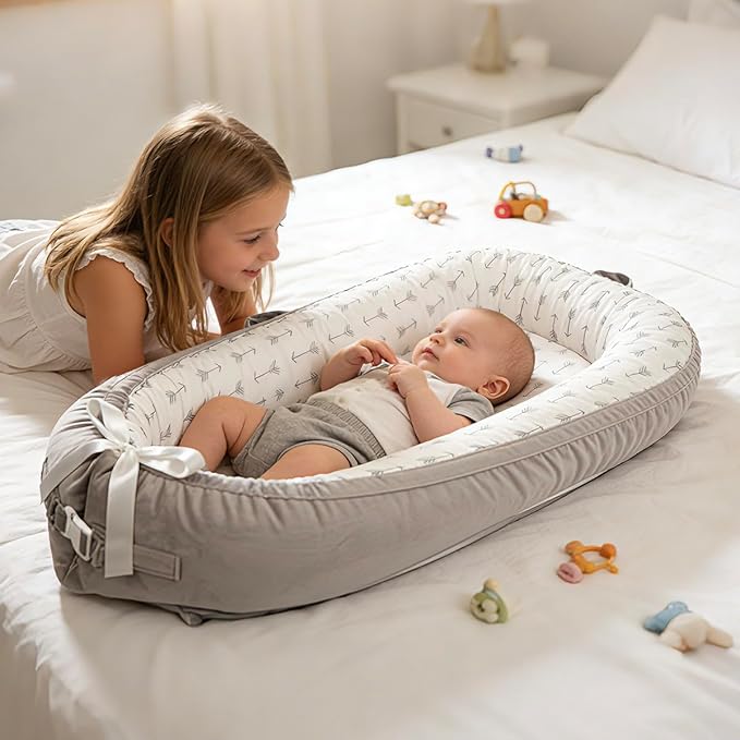 Baby Support Cushion | Organic Cotton Infant Floor Support Cushion | Reversible, Adjustable & Portable Floor Support | Soft, Breathable, Washable Cover (Grey Arrow)