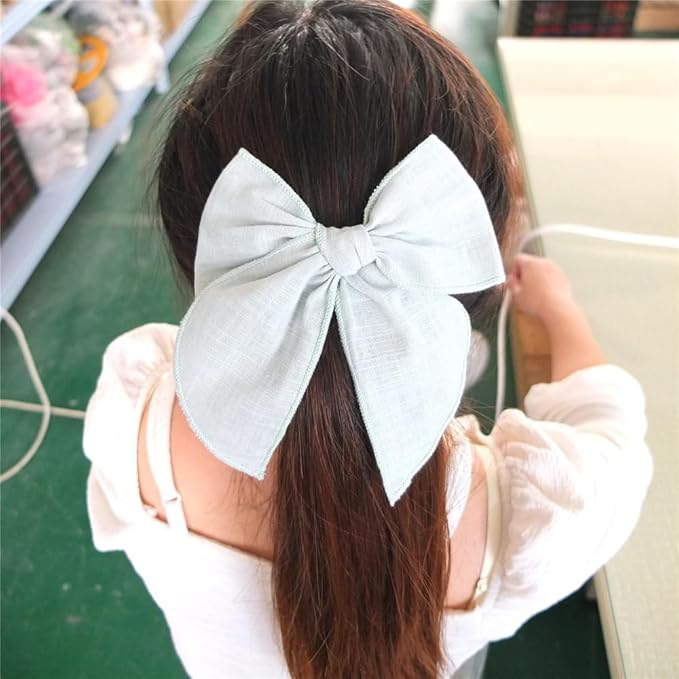 Pack of 4 Gorgeous Fable Bow Hair Clips for Girls Women Linen Hair Bow Alligator Clips Toddler Baby Mom Young Girl Hair Accessories (Leopard)
