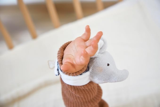 KALOO - Bracelet and Booties Elephant Set - Bracelet and Booties with Bell - Refined Gift for Birth - Promotes Development and Motor Skills - Personalised Gift Box - K210010