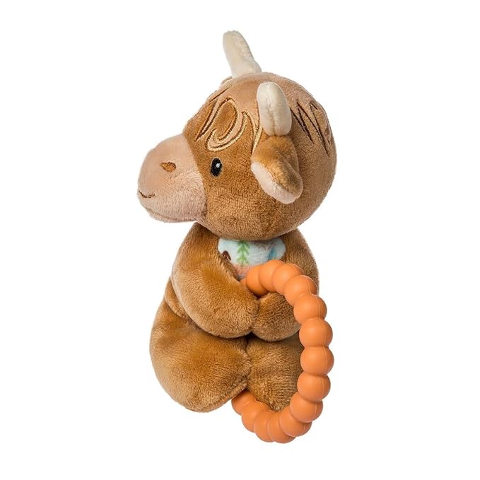 Mary Meyer Soft Baby Rattle with Soothing Teether Ring, 6-Inches, Hetty Highland Cow