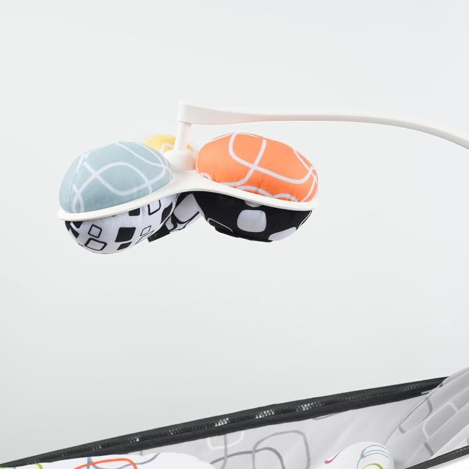 The Replacement Balls (for Mamaroo Swing) Offer More Interaction and Reversible Ball Options to Complement The Multi-Coloured with MamaRoo Cradle in a Set of 3 Balls ﻿