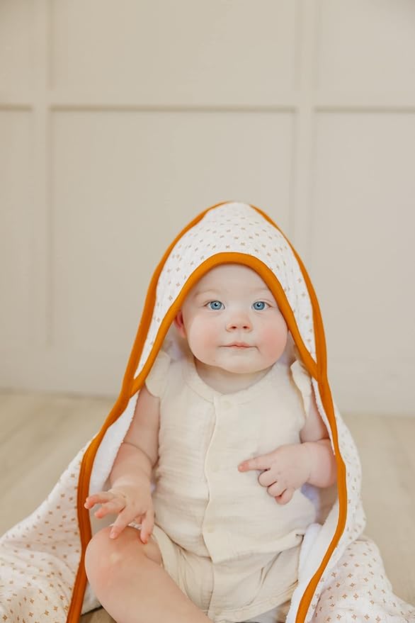 Copper Pearl Hooded Bath Towels Premium Knit/Terry Cloth Baby Towels with Hood, Pockets, and Cool Designs - Great to Gift and Make Bath Time Fun - Baby Bath Towel, Hunnie