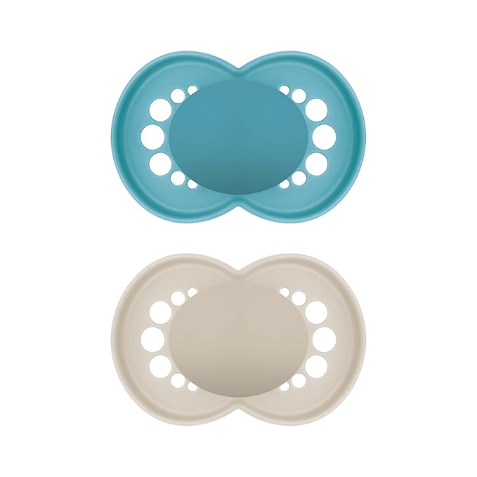MAM Original Latex Baby Pacifier 6-16 Months, Binky for Newborn Babies, BPA-Free Skin Soft Silicone Nipple, Easy to Clean, Developed with Medical Experts, 2 Count, With Sterilizer Case, Made in Europe