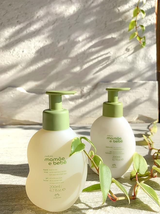 Natura - Mamãe e Bebê Baby Head to Toe Liquid Soap with Refill - Multipurpose Wash - 100% Vegan - 98.5% Natural Origin - All Skin Types - Cruelty Free - Baby Essentials - 6.7 fl oz (200ml)