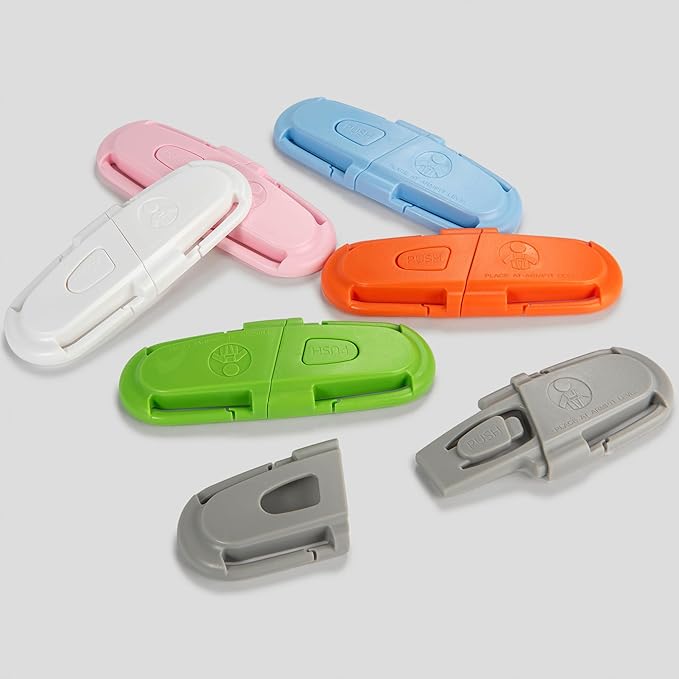 Universal Car Seat Chest Clip, Adjustable Harness Positioning Clip for Stroller and Booster Seat, Anti-Slip Shoulder Straps Holder Accessory for Parents (1 Pack, Pink)