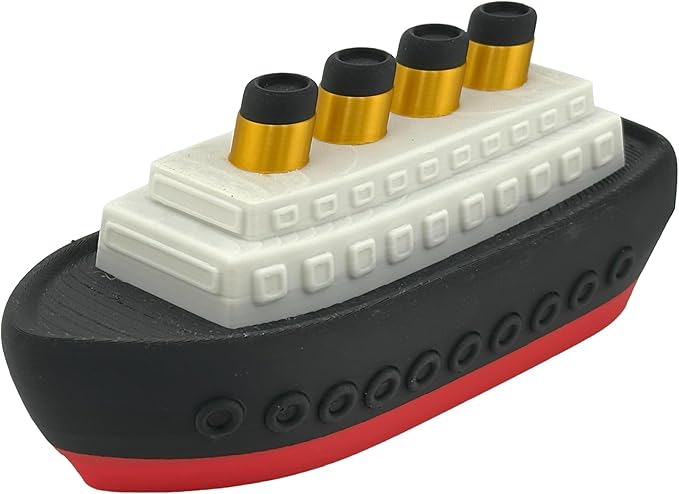 Cartoon Titanic Bath Toy – 6" Floating Boat for Bath & Pool Play