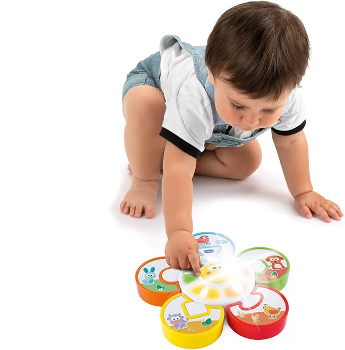 Chicco Activity Centre Game Guess The Animal, Electronic Game with Lights and Sounds, Teaches Animal Verses, Batteries Included, Age 12-36 Months, Multicoloured