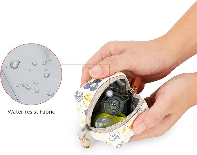 Waterproof Pacifier Case Key-Pod Holder PU Pacifier Holder Bag Pacifier Bag Pacifier Storage Container Holds 2 Pacifiers Pacifier Holder Case Waterproof Pacifier Case With Clip Pacifier Holder Bag