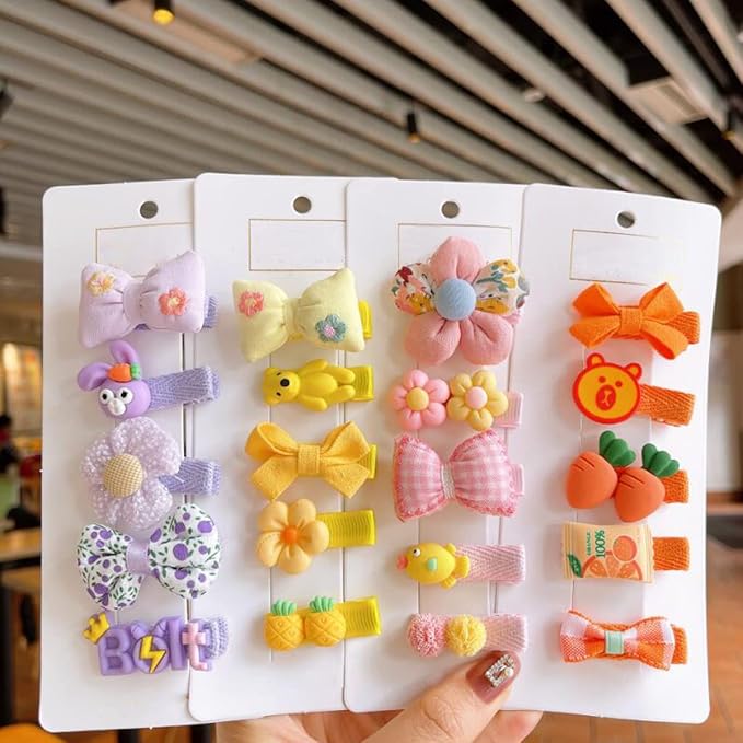 FZBNSRKO Velvet Ribbon Hair Clip,25pcs Baby Hair Clips Cartoon fruit Animal Pattern Colorful Flower Hairpins Fully Lined Alligator Hair Barrettes for Girls,Kids,Baby(Random Color)