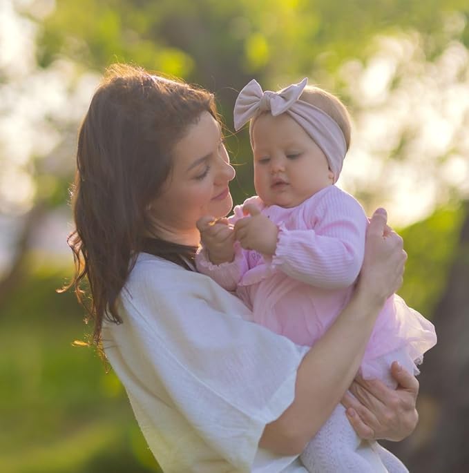 Baby Girl Headbands 0–6 Months – Newborn Infant Soft Cotton Handmade Bow Headband, Stretchy No Mark Baby Hair Accessoriess (Light Beige, 0-6 Month)