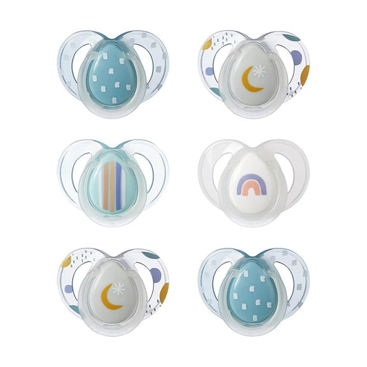 Tommee Tippee Night Time Pacifier, 6-18 Months, Symmetrical Silicone Baglet, BPA-Free Binkies, Glow in The Dark Technology, Blue Rainbow, Pack of 6