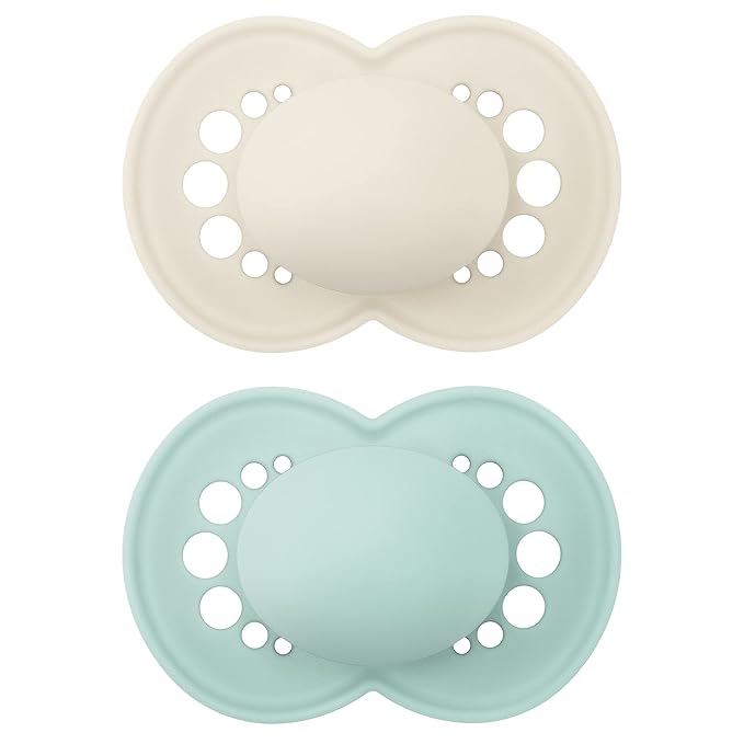 MAM Original Matte Pacifier (1 Sterilizing Pacifier Case), 6 Plus Months, Unisex Baby Pacifier & 2 Clips for Pacifiers with Fasteners and Flexible Rings for Boys, Designs May Vary