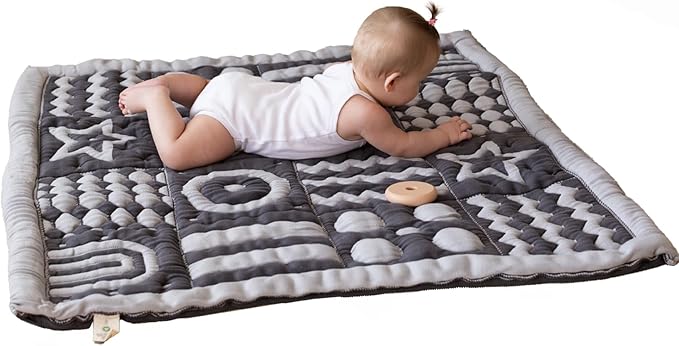 3D Soft Organic Cotton Crawling Blanket – GOTS Certified, 40x40 in Montessori Design for Motor Skill Development, Reversible, No Loose Threads – Washable & Sustainable
