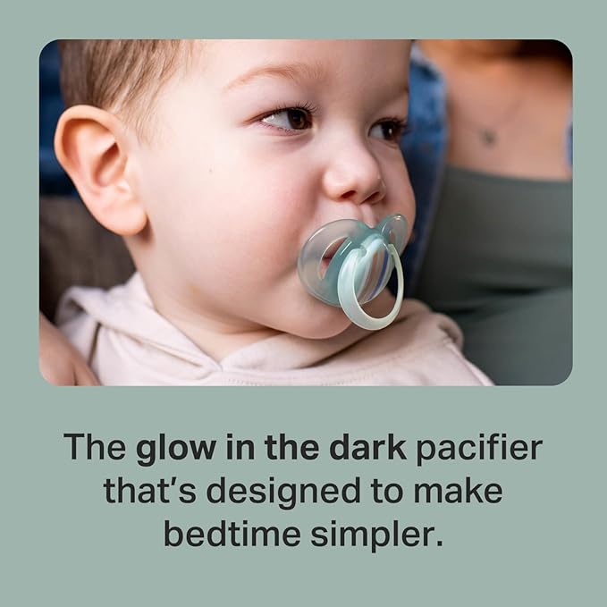 Tommee Tippee Night Time Pacifier, 0-6 Months, Symmetrical Silicone Baglet, BPA-Free Binkies, Glow in The Dark Technology, Pink Pastels, Pack of 6