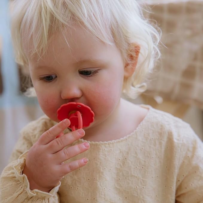 FRIGG Natural Rubber Baby Pacifier 4-Pack Rosy Romance | Made in Denmark | BPA-Free (6-18 Months)