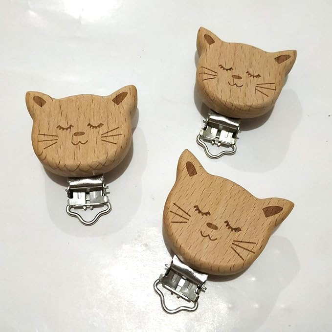 5pcs Natural Wood Suspender Pacifier Clips Cute Beech Wooden Animal Cat Shape Clips DIY Beading Pacifier Chain Accessory