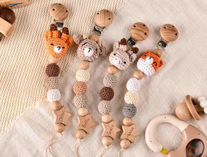 Personalized Baby Pacifier Clip with Cute Crocheted Animal,Custom Paci Holder with Engraved Name,Baby Shower Gift,Newborn Gift (style2)