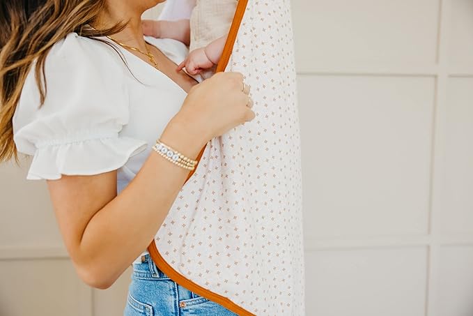 Copper Pearl Hooded Bath Towels Premium Knit/Terry Cloth Baby Towels with Hood, Pockets, and Cool Designs - Great to Gift and Make Bath Time Fun - Baby Bath Towel, Hunnie