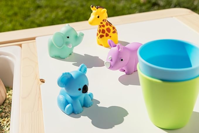 Munchkin Baby Bath Toy Squirts for Babies and Toddlers 9 Months and Up, Wild Animal Squirters, 8 Pack