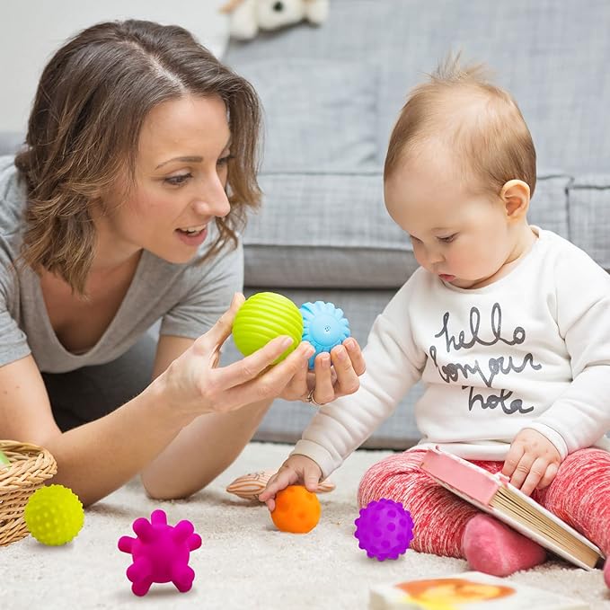 Sensory Balls for Kids 6pcs Textured Multi Ball Set for Toddlers Multicolor and Bright Handing Catching Balls BPA-Free Soft Stress Relief Toys