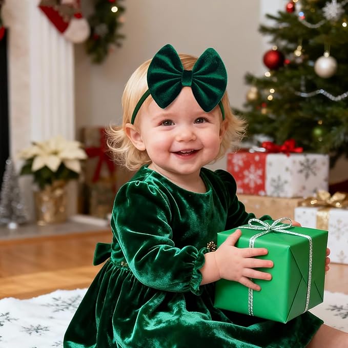 4.5'' 4Pcs Christmas Headband Bow for Baby Girls Velvet Red Hair Bows for Infant Toddler Green Holiday Outfits Black Hair Accessories Baby Headbands