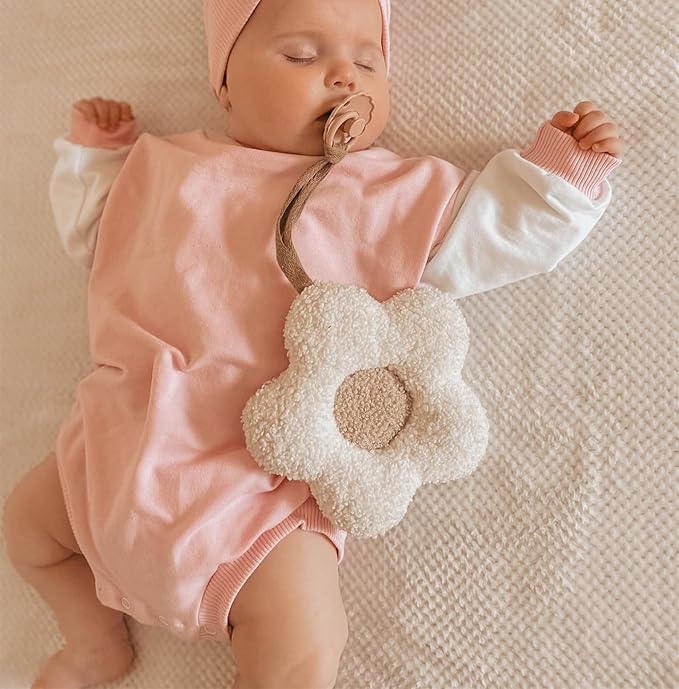 Baby Daisy Pacifier Holder,Light and Soft Dummy Holder Handmade 2 Pack, Decor for Nursing Kids Room