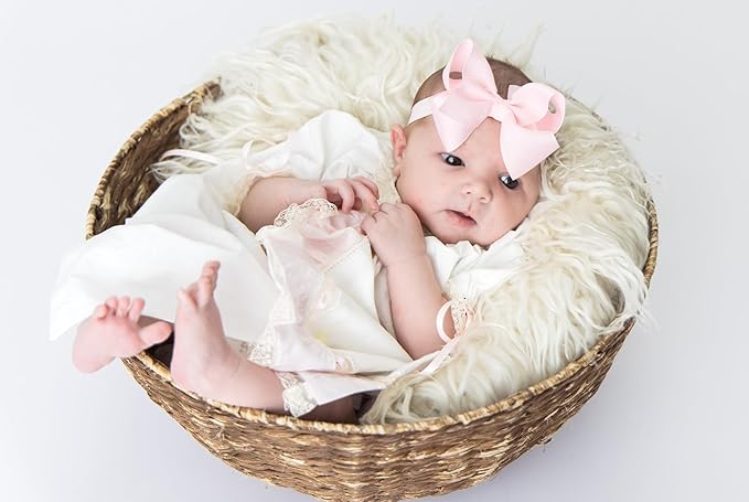 Wee Ones Girls' Classic Grosgrain Hair Bow on a Matching Baby Hair Band, For All Hair Types, Mini Bow, 6-24 Months, Light Pink