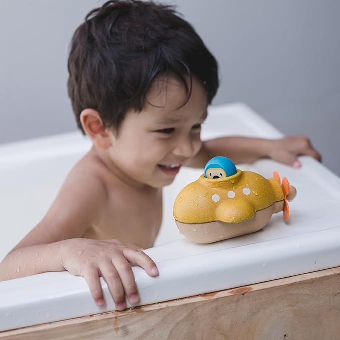 PlanToys® Submarine Wooden Baby Bath Toy for Toddlers | Waterproof Pool Toy | Educational Bathtub Toy for Fine Motor Skills & Imagination | Non-Toxic Toy 18+ Months