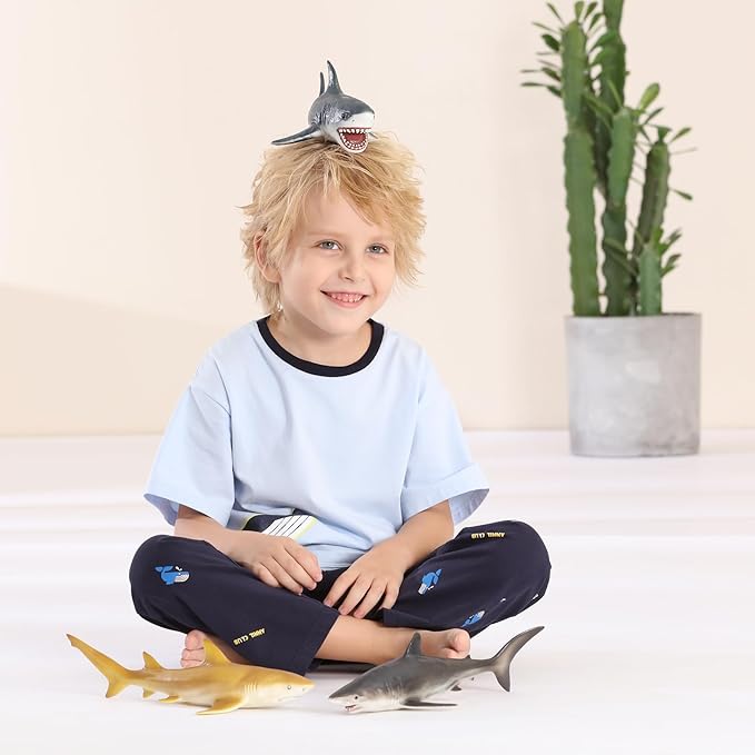 Gemini&Genius Great White Shark and Whale Shark Action Figure Set Soft Rubber Ocean Sea Animal Marine Animal Model Toys for Kids Swimming, Beach, Bath, Role Playing