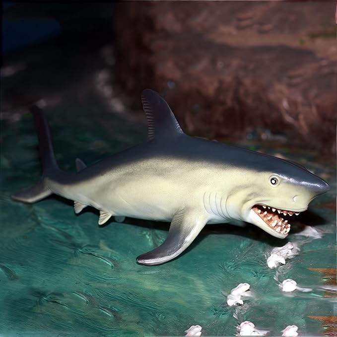 Gemini&Genius Whale Shark Animals Action Figure Toys for Kids (Dolphin, Tiger Shark, Whale Shark)