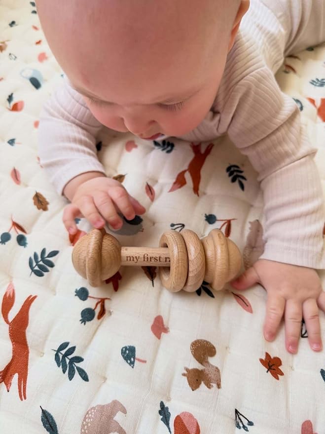 Pearhead Wooden Baby Rattle & Teether – Laser-Engraved Keepsake, Natural Beechwood, Montessori Sensory Toy Develops Fine Motor Skills & Hand-Eye Coordination, Newborn Gift, 0+ Months