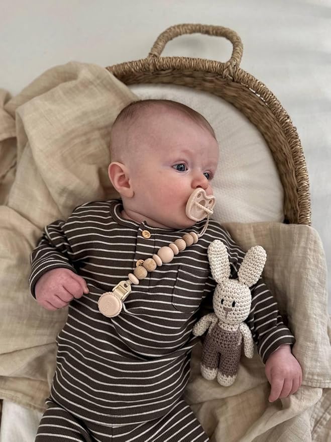 Silicone Pacifier Clip – Metal-Free Design, Lightweight Pacifier Holder for Everyday Use – Beige - Mila & Lulu
