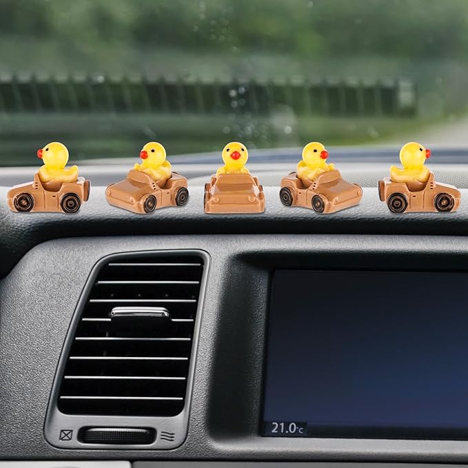 30pcs Tiny Duck Figurines, Brown & Yellow Resin Little Ducks in a Car Cute Small Duck Figures Floater Ducks Mini Car Ducks Decoration for Home Office Garden